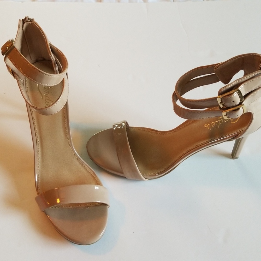 Cadraconude high heels - Picture 2 of 6